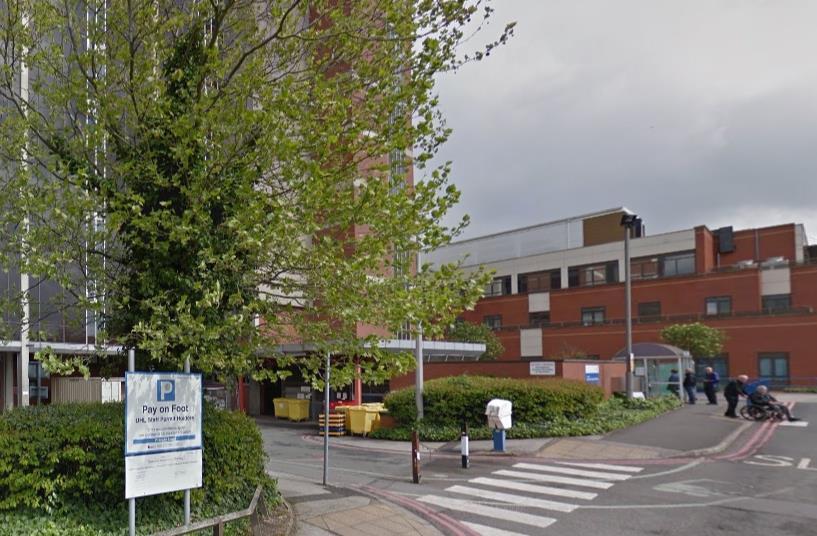 £2.8bn trust group unravels