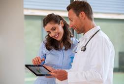 EncoreAnywhere doctors with screen