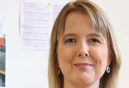 Tracey Bleakley 3x2