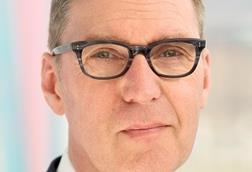 Alan_Milburn_official_portrait_(cropped)