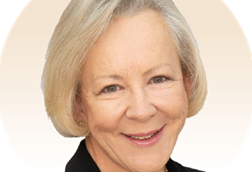 22598_dame_ruth_carnall