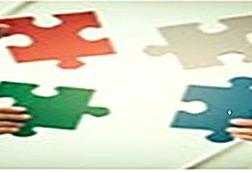 People_putting_pieces_together_HQ
