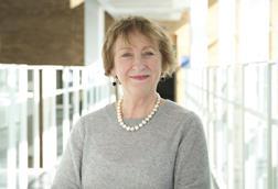 Lesley Dwyer 2025 - PREFERRED IMAGE