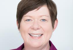 Louise Ashley-931