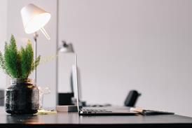 Office_desk_work