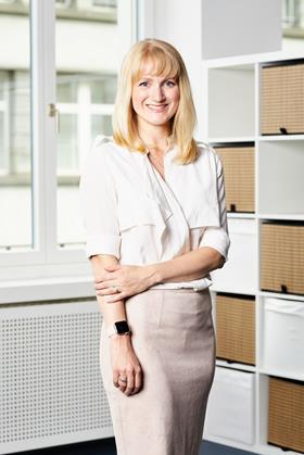 ExecTeam_LucyJones (1)
