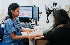 Measuring blood pressure