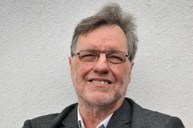 Sir_Paul_Ennals