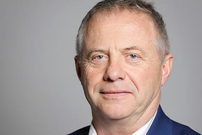 Official_portrait_of_Lord_Mann_crop_2
