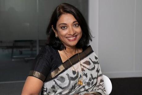 Dr Navina Evans 3x2 (New)