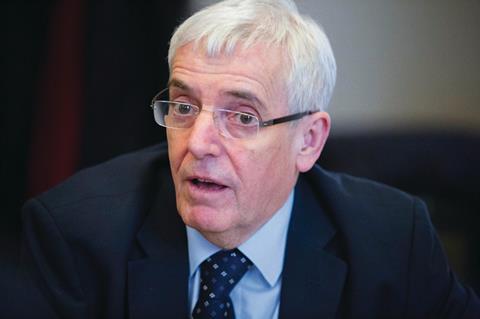 Peter_Carter
